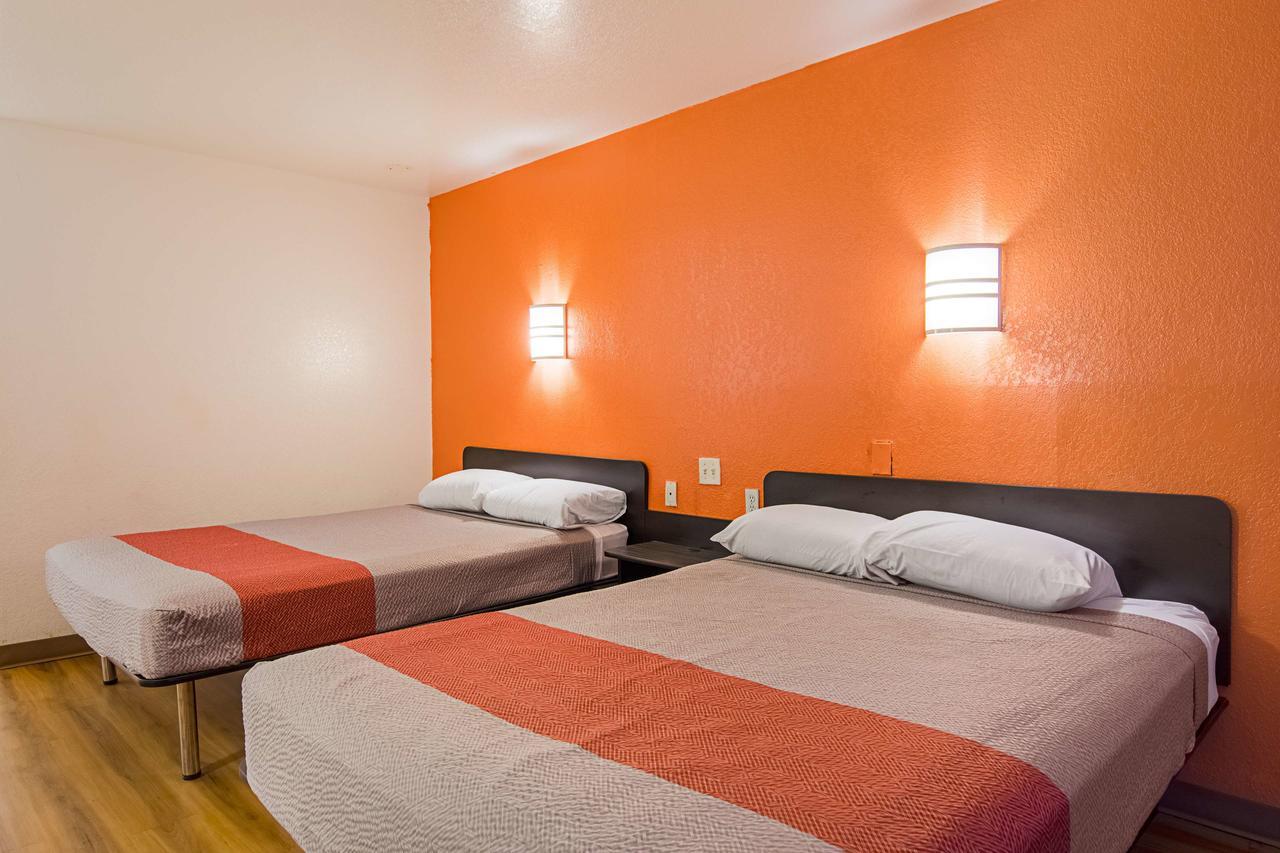 Motel 6 Little Rock South Kültér fotó